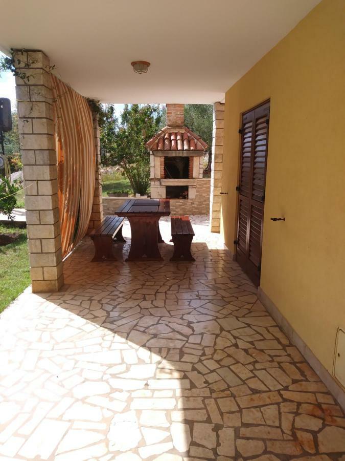 Guest House Ravnic Poreč Eksteriør bilde
